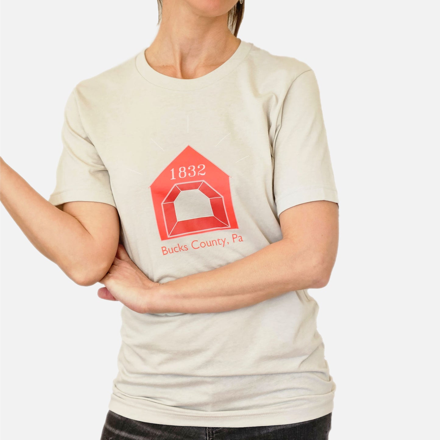 Red Covered Bridge / Bucks County graphic Crew-Neck T-shirt - heather cement