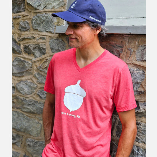 Acorn / Bucks County graphic V-neck T-shirt - heather red / heather navy