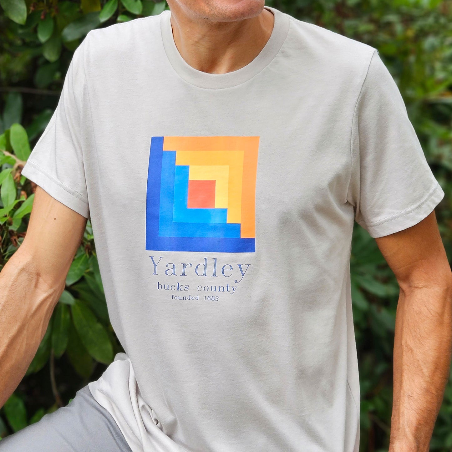 Underground Railroad House /Yardley graphic T-shirt - heather cool grey