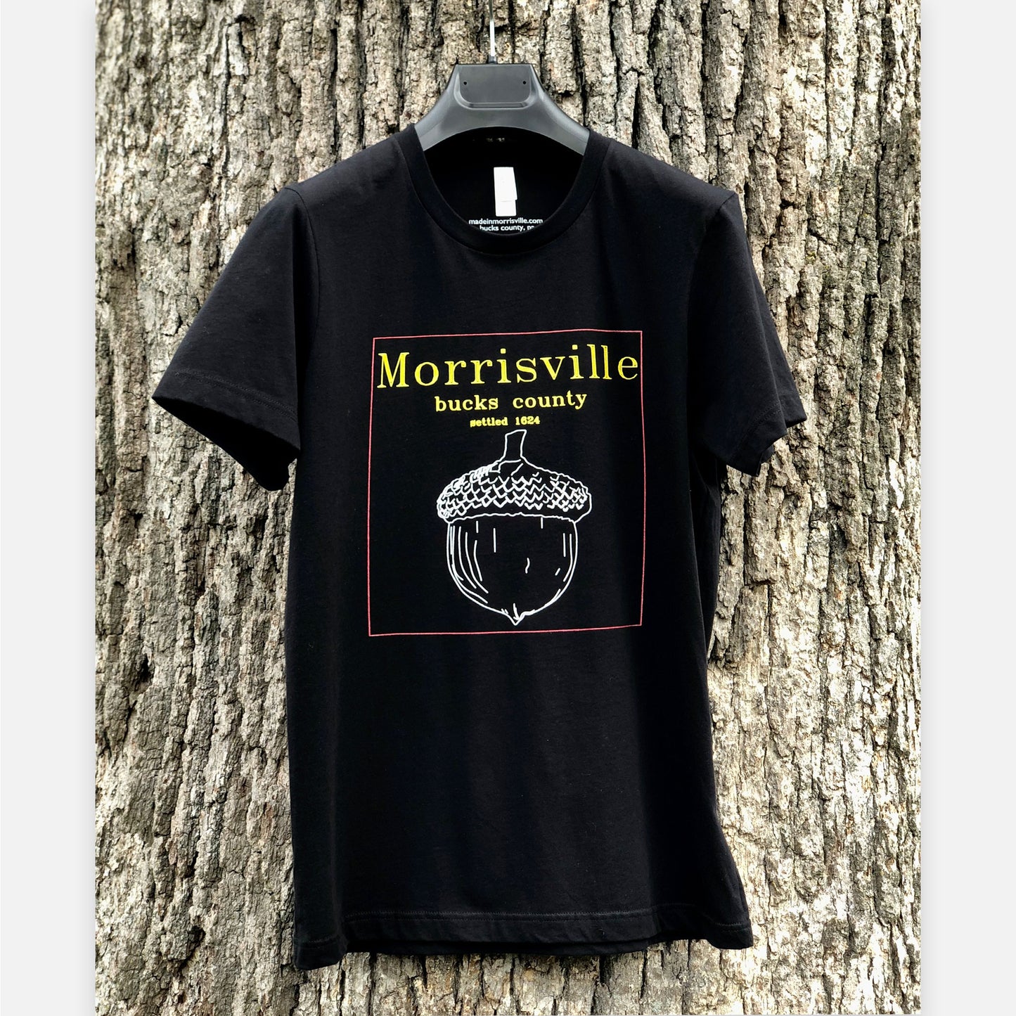 Framed Morrisville acorn T-shirt - black