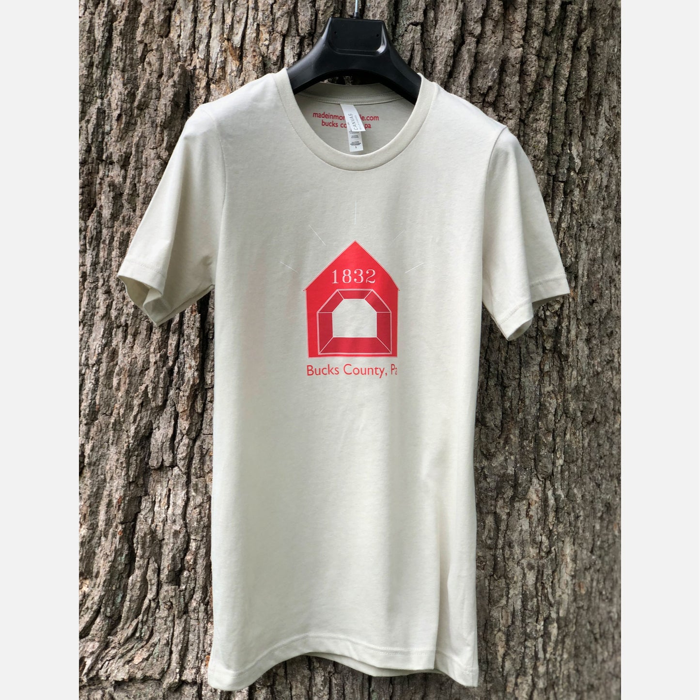 Red Covered Bridge / Bucks County graphic Crew-Neck T-shirt - heather cement
