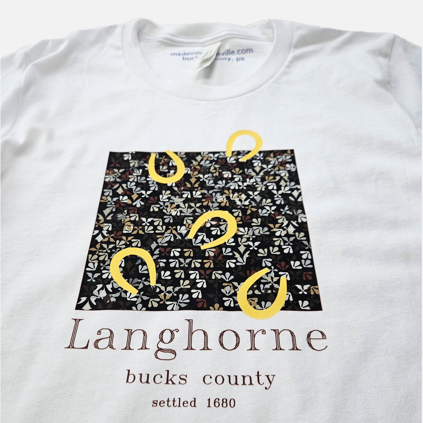 Horseshoes on Lenape camouflage background- Langhorne graphic T-shirt - white