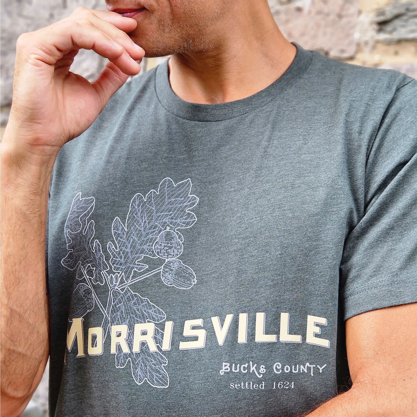 White oak leaves/Morrisville graphic T-shirt - heather forest