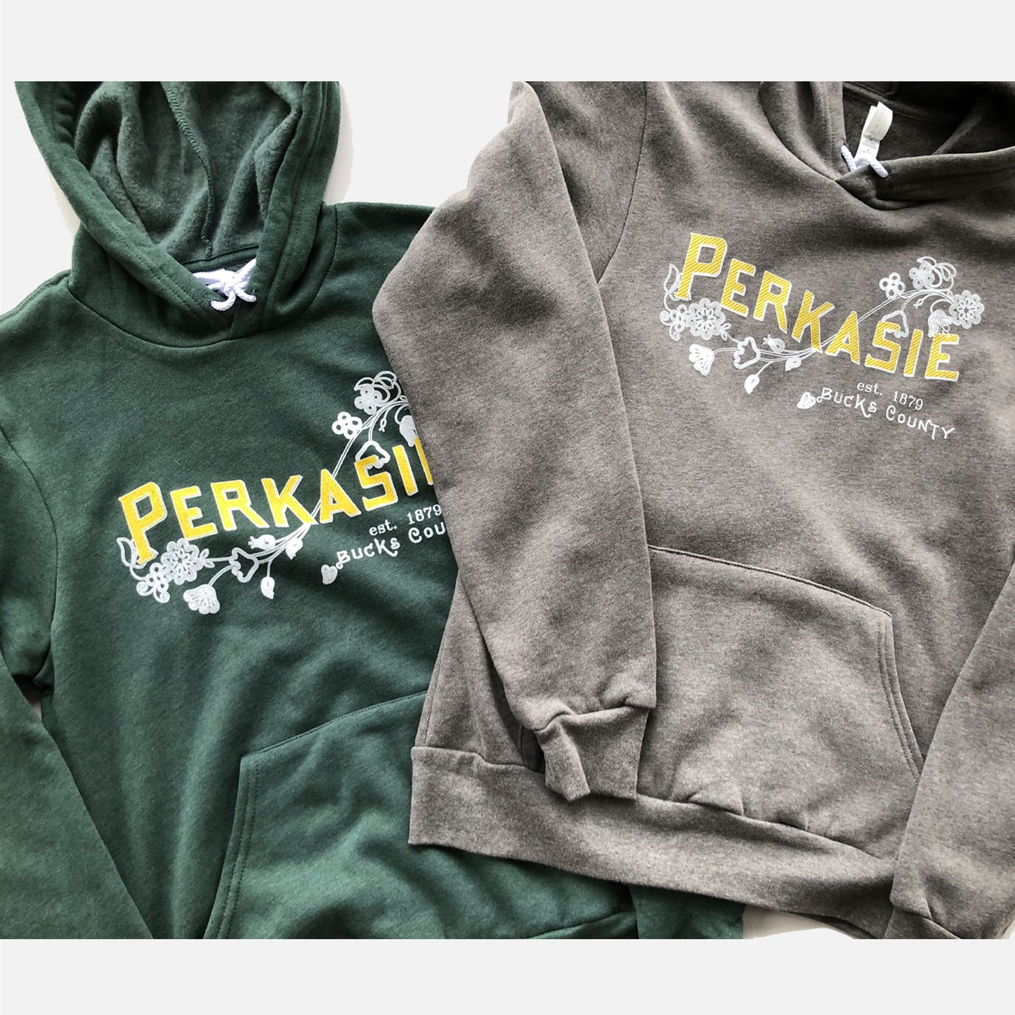 Perkasie/Lenape floral motif graphic Pullover Hoodie - deep grey / forest green